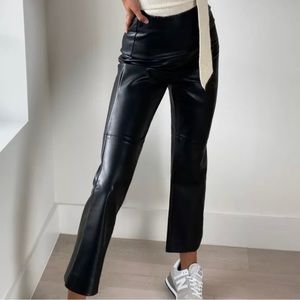 Aritzia Wilfred Porto Pants Faux Leather High Waisted Size 8 Black